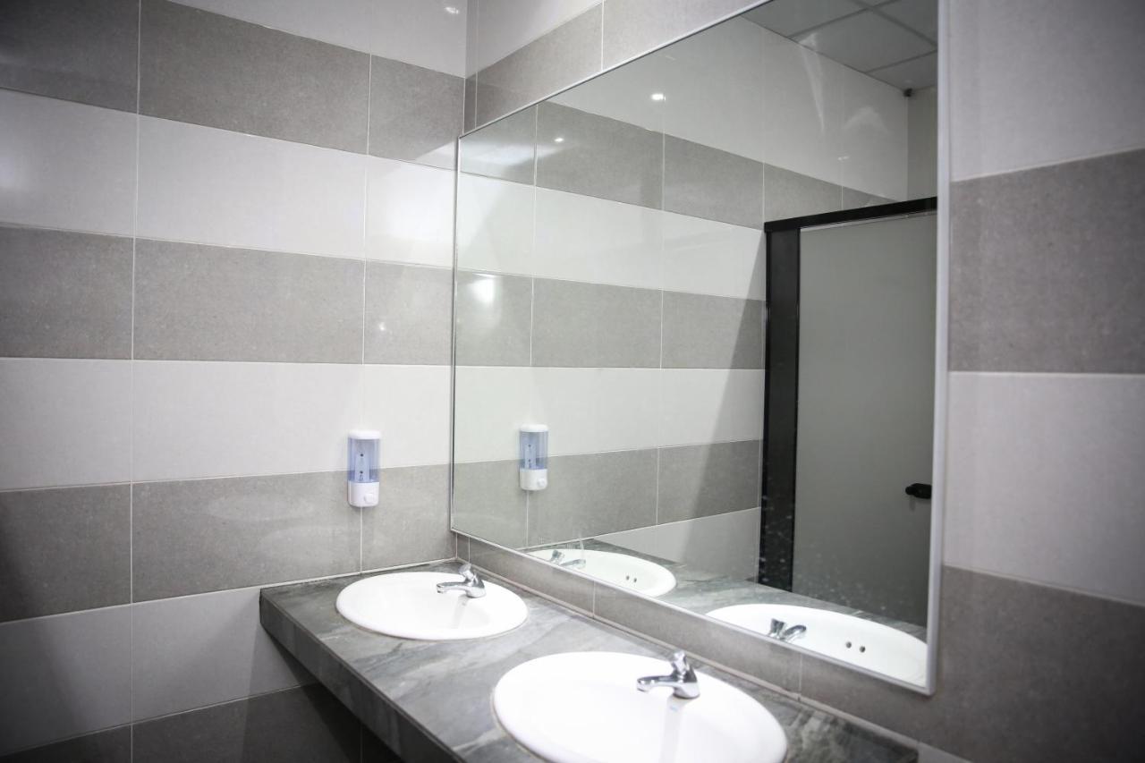 Tbs Rest & Go Transit Motel Kuala Lumpur Ngoại thất bức ảnh